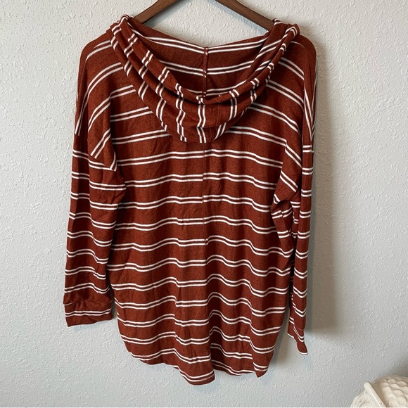 NWT Market & Spruce Kalloon Brush Knit Stripped Maroon Hooded Sweatshirt Size 1X - Picture 8 of 9